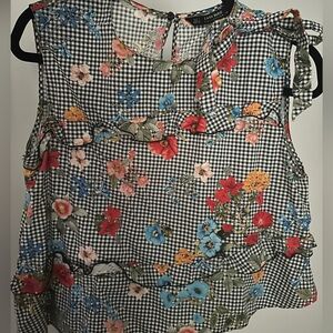 Gingham + floral Zara summer top for sale!